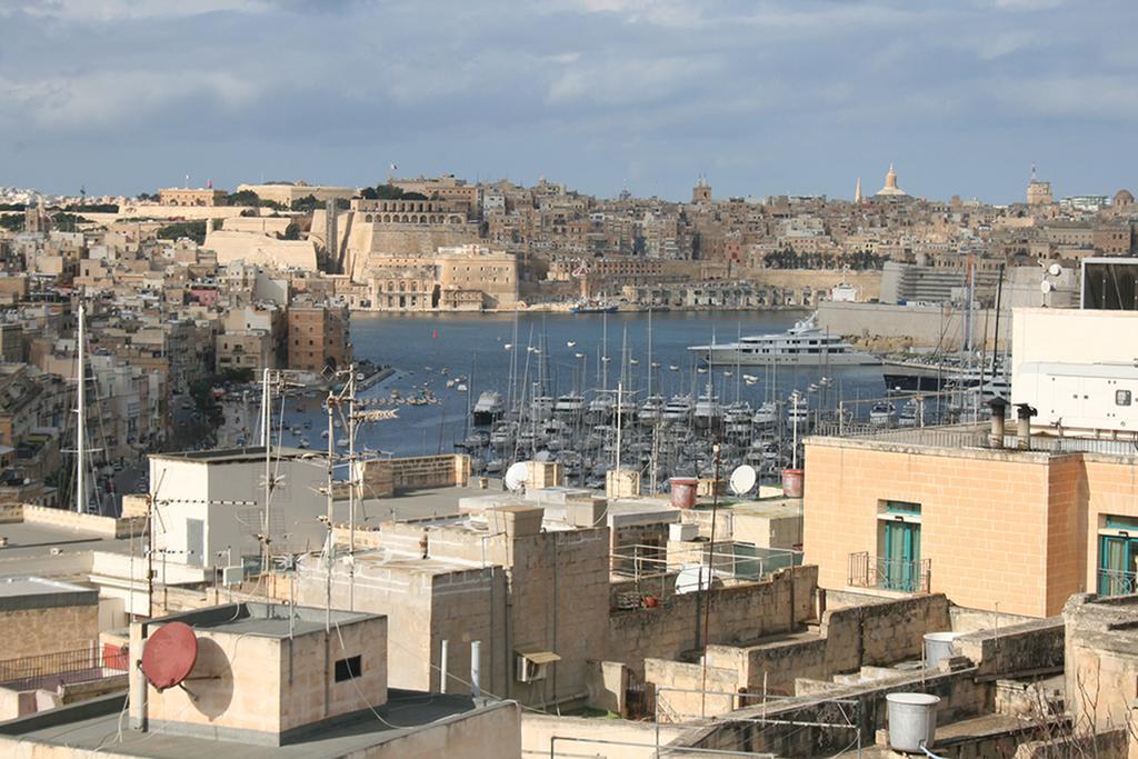 Julesy'S Bnb Cospicua Quarto foto